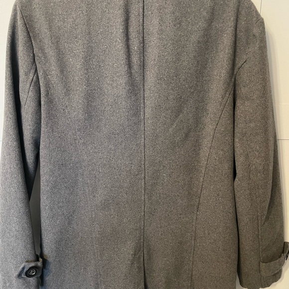 Stylish Women's Double-Breasted Gray Pea Coat - Picture 5 of 12